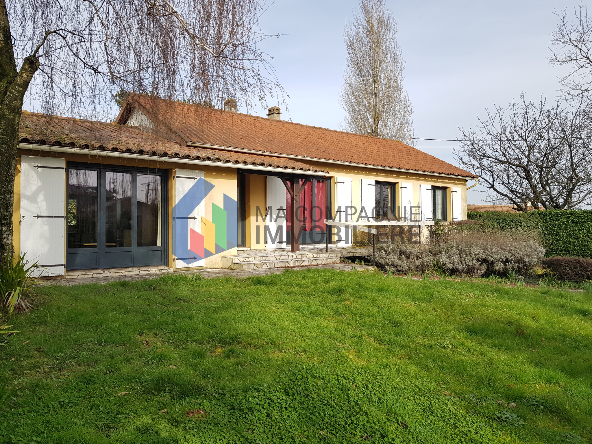 vente SaintMauriceleGirard Maison 4 chambres, Saint Maurice le