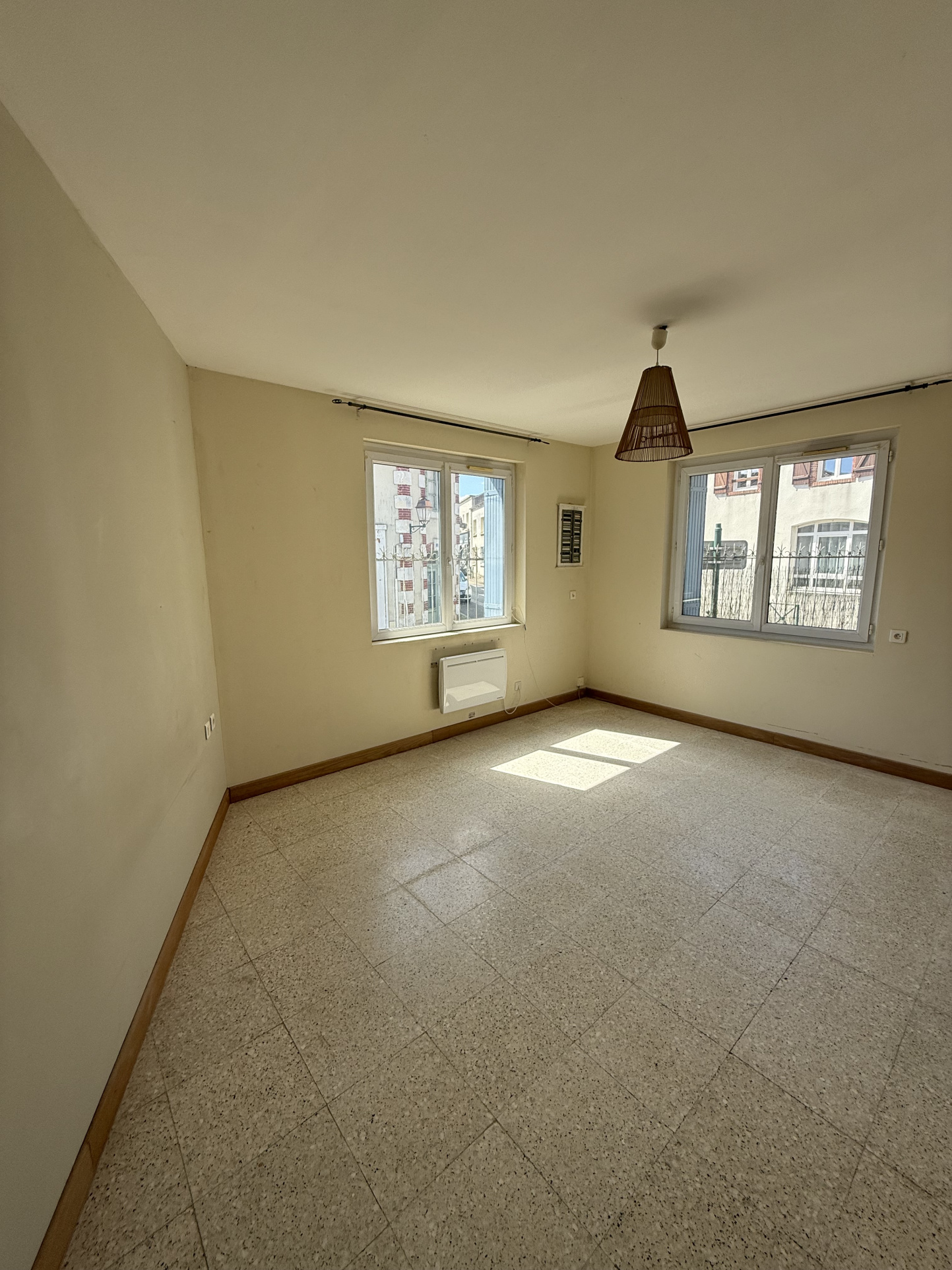À louer   Maison T2 avec cour au Boupère