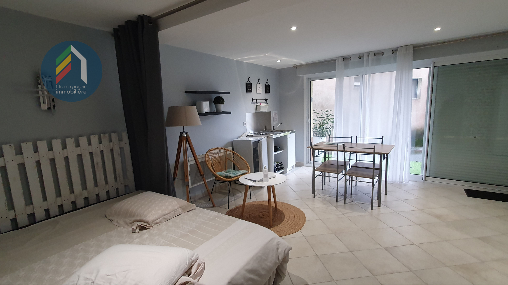 Studio à louer   Centre de La Verrie (Chanverrie)