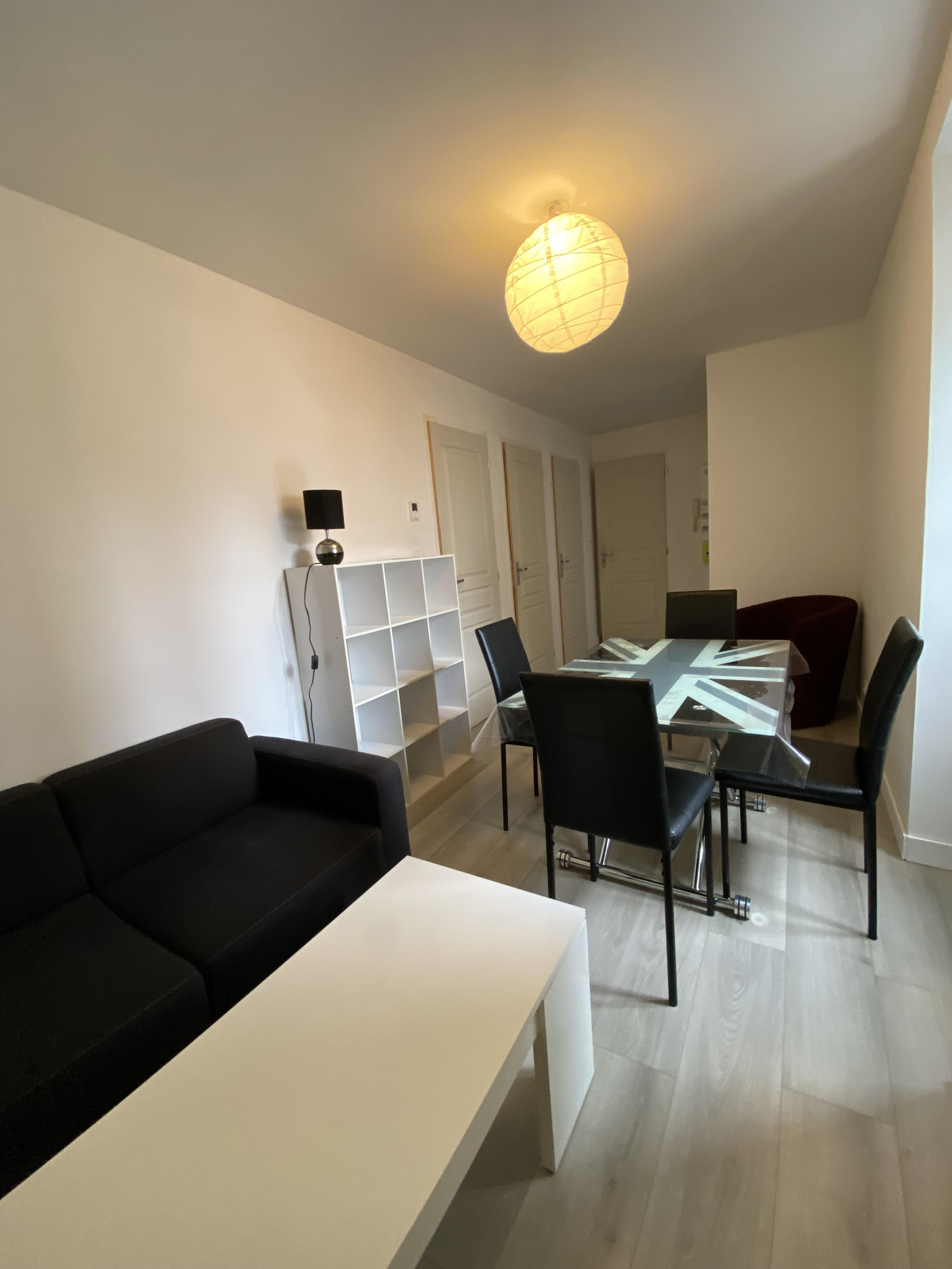 DISPONIBLE FIN JUILLET 2026 // T2 33.5 m2 MEUBLÉ Centre de C