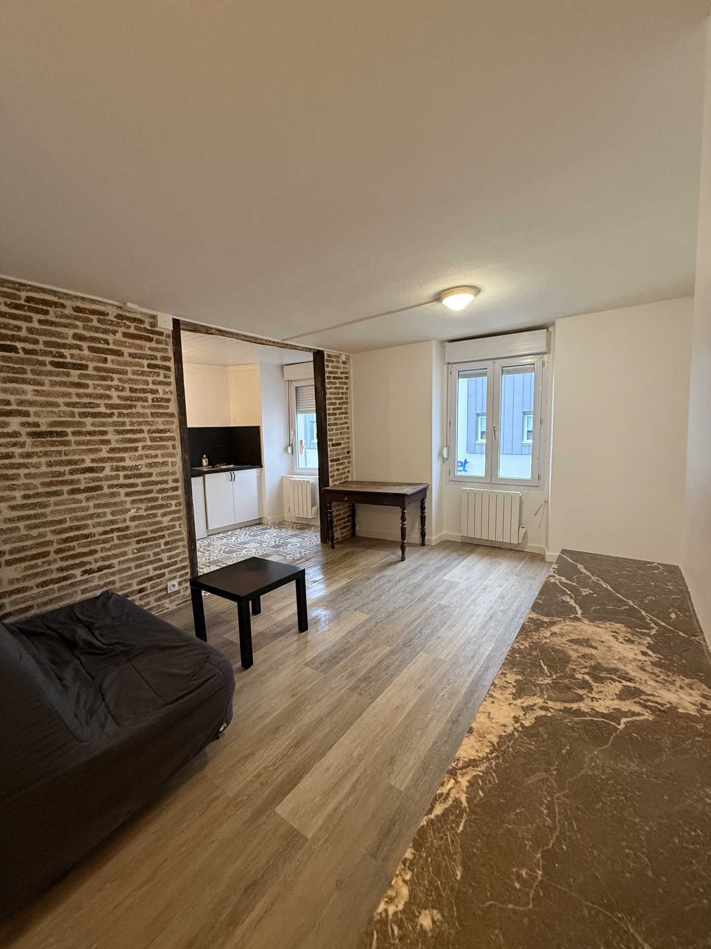 CHOLET   Plein centre-ville /  STUDIO 28m2