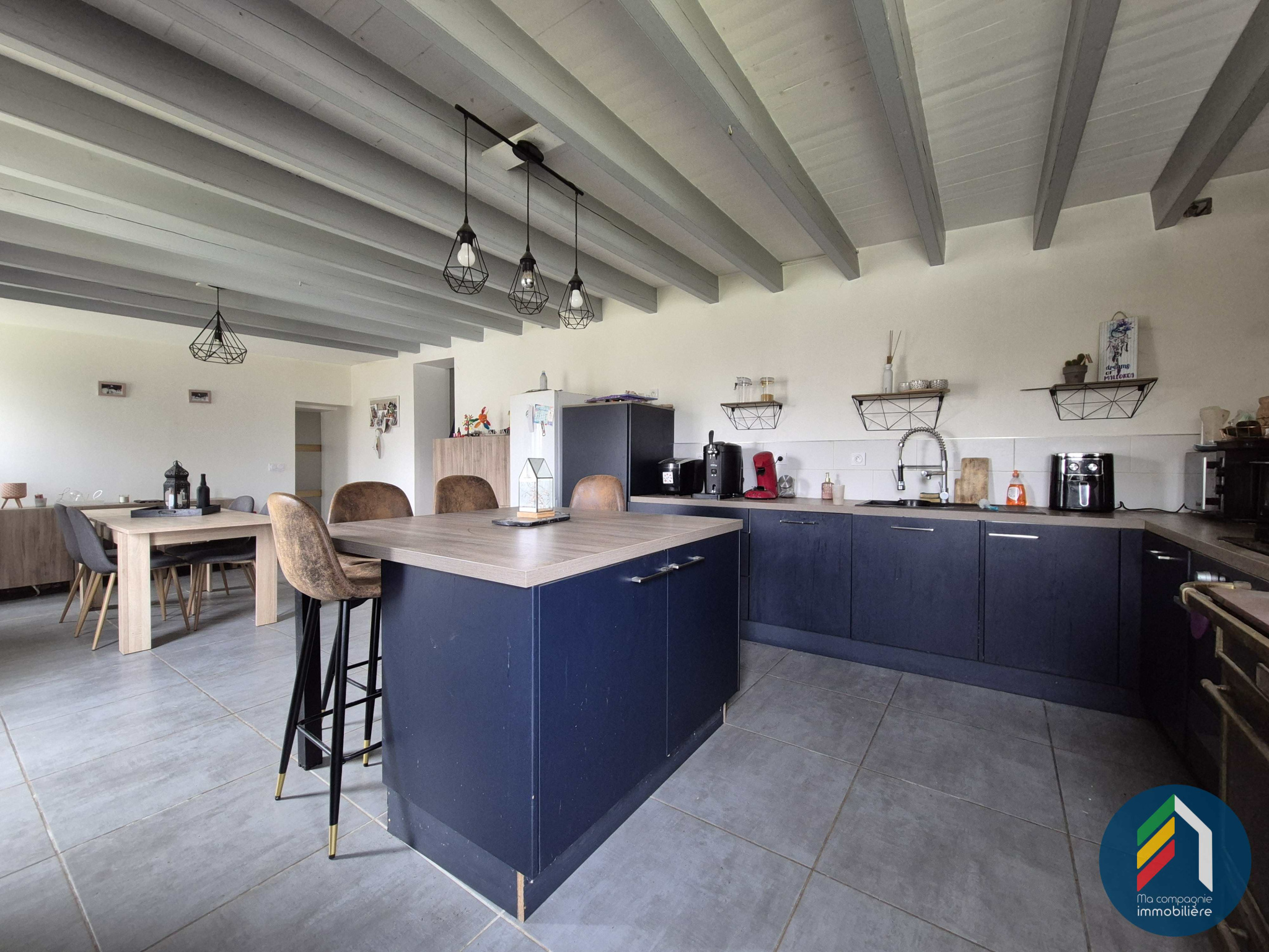 Maison de village avec logement indépendant et terrain 2.5 h