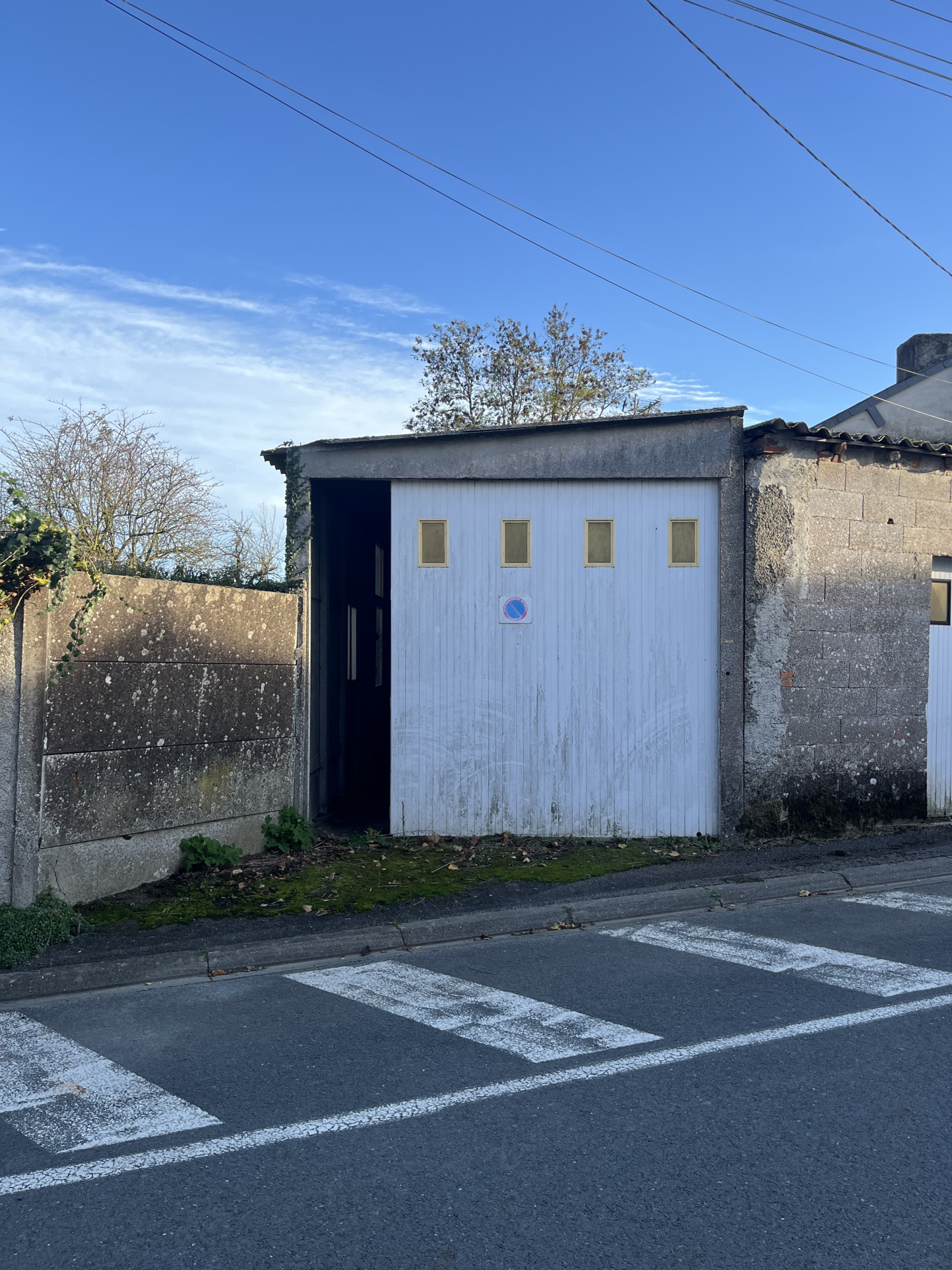 Garage à louer Moulins (proche Cholet et Mauléon)