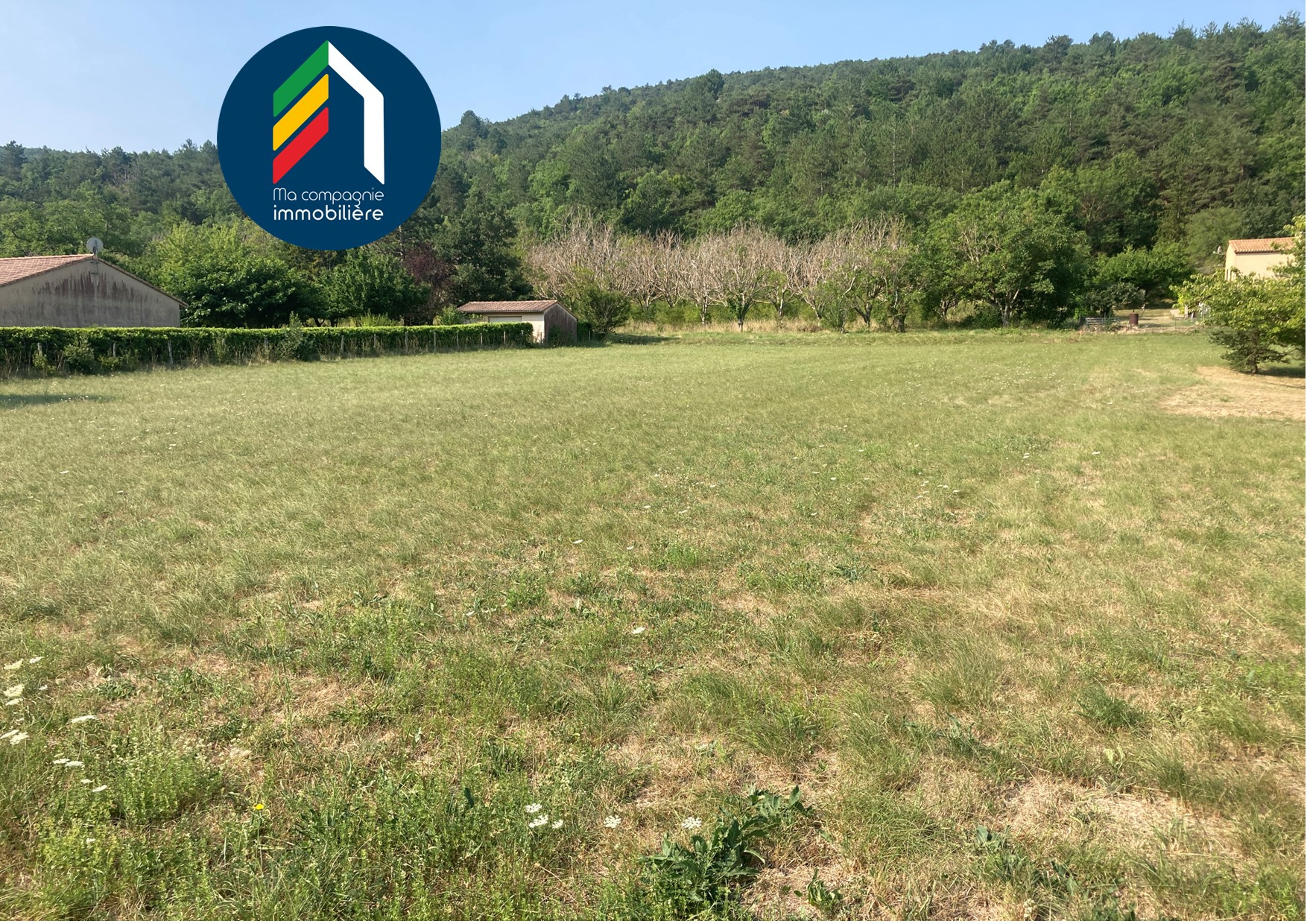 Terrain 1953m2 La Paillette