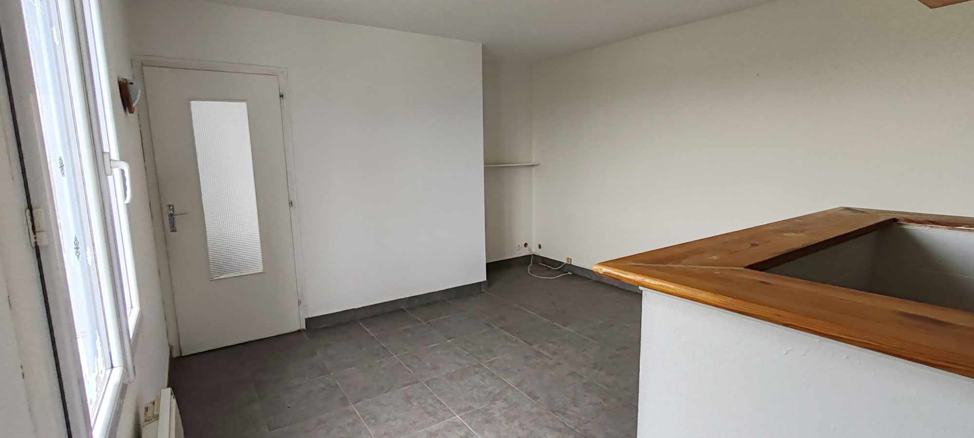 Appartement charges comprise.