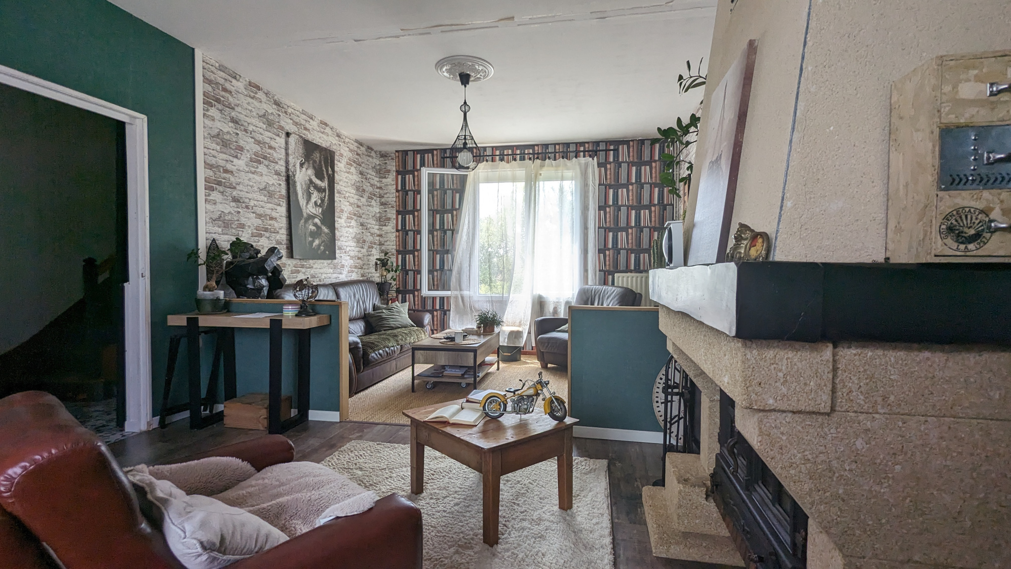 Charmante Maison de 4 Chambres avec Dépendance et Terrain Sp