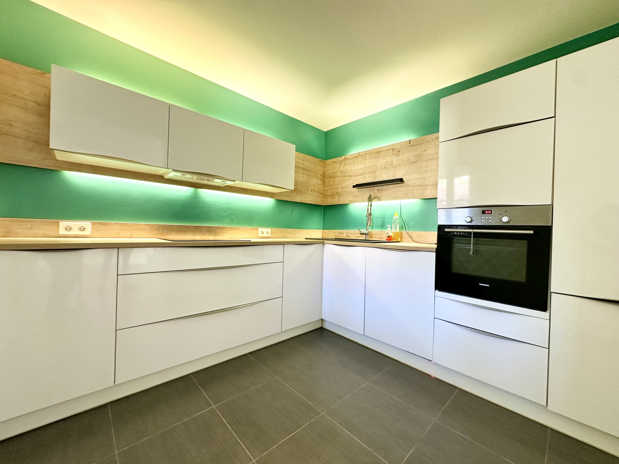 A vendre - Bel appartement T5 en rez-de-jardin à MELUN,