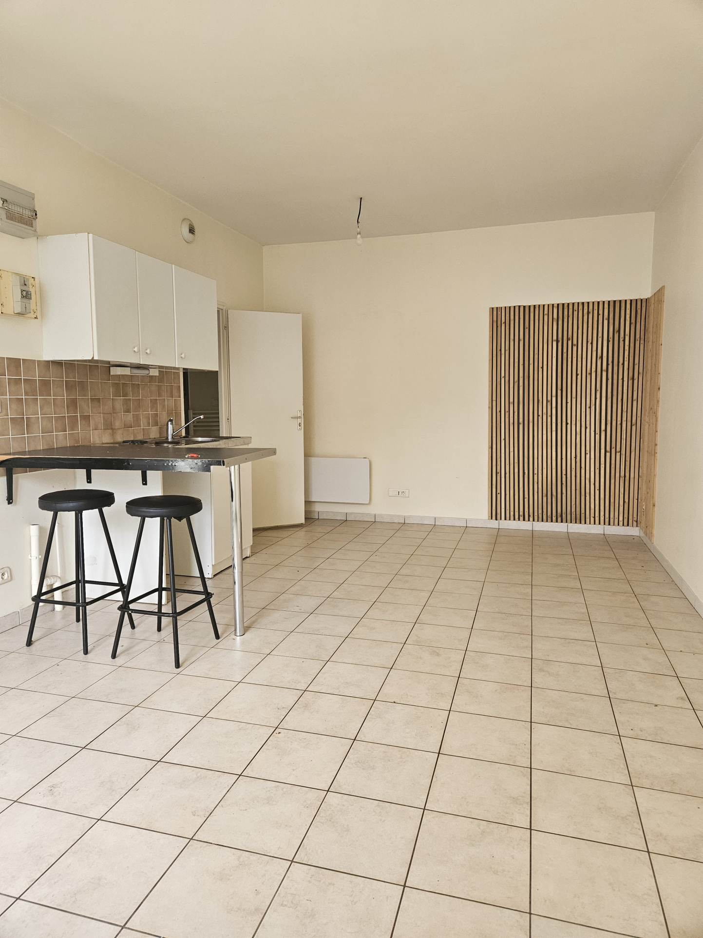 Appartement en rez-de-chaussée idéalement situé.