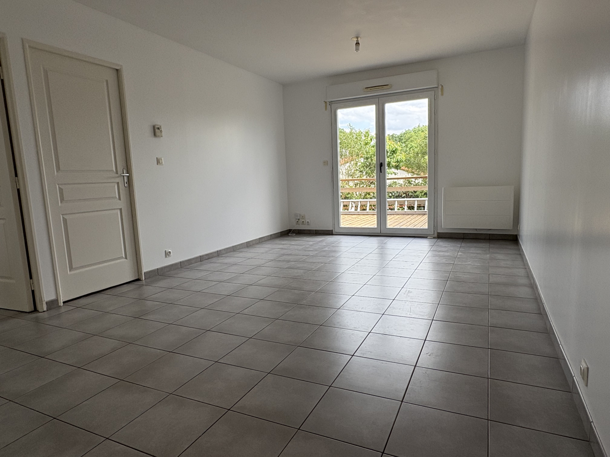 À LOUER   MAISON 3 CHAMBRES AVEC JARDIN   LES HERBIERS