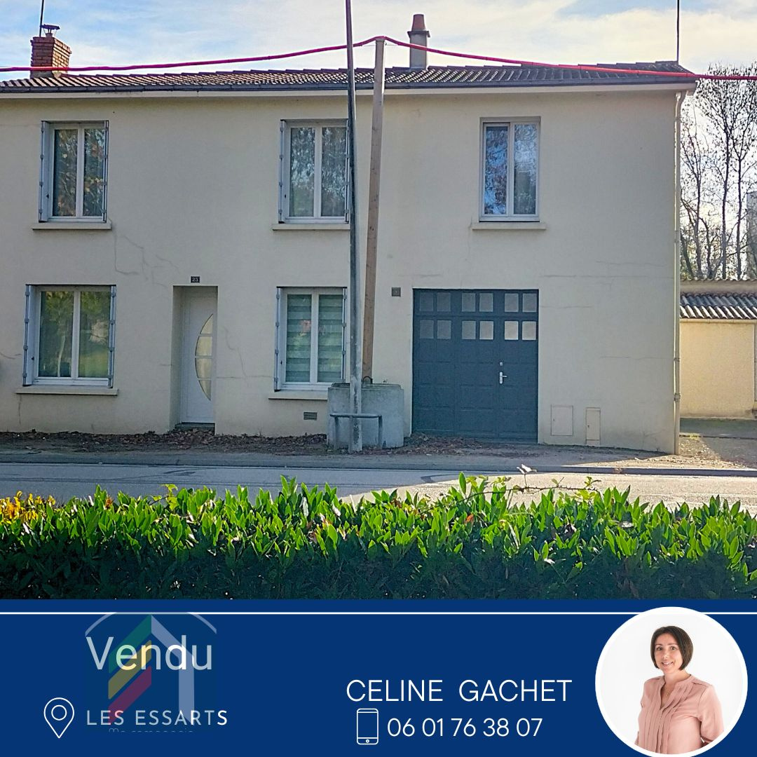 Maison de bourg, 3 chambres et 1 bureau aux Essarts