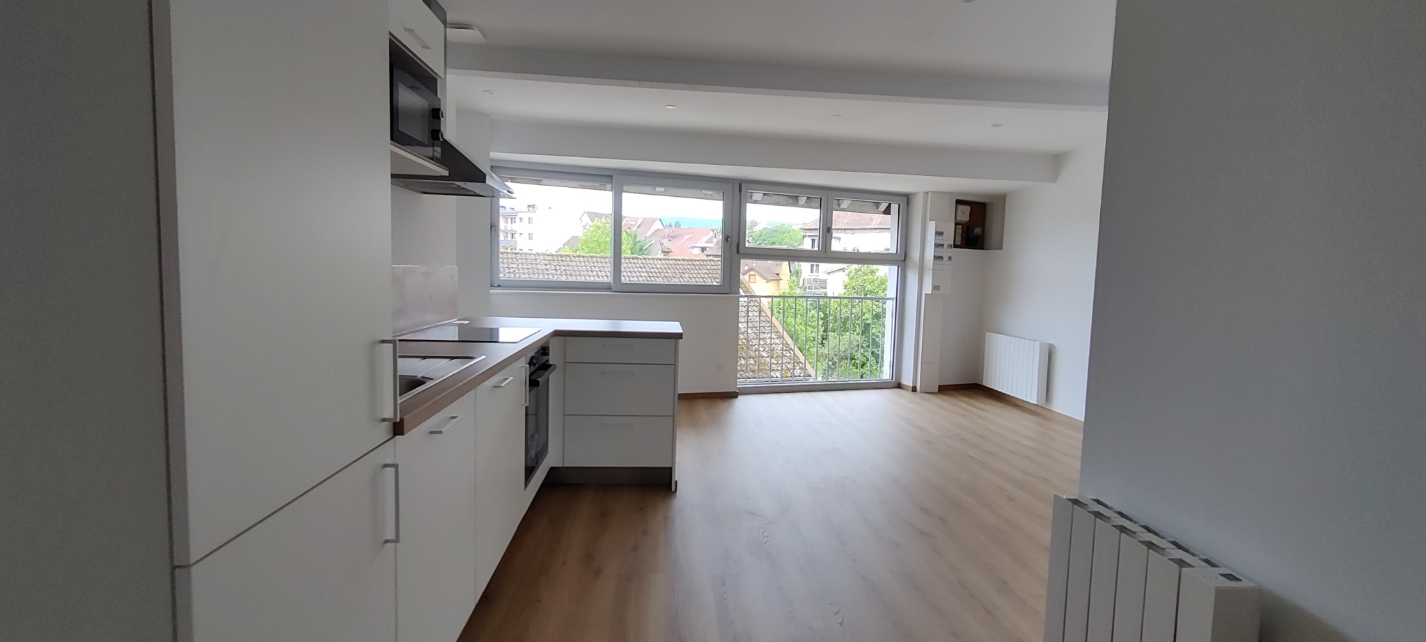 Belley - Appartement rénové 3 pièces