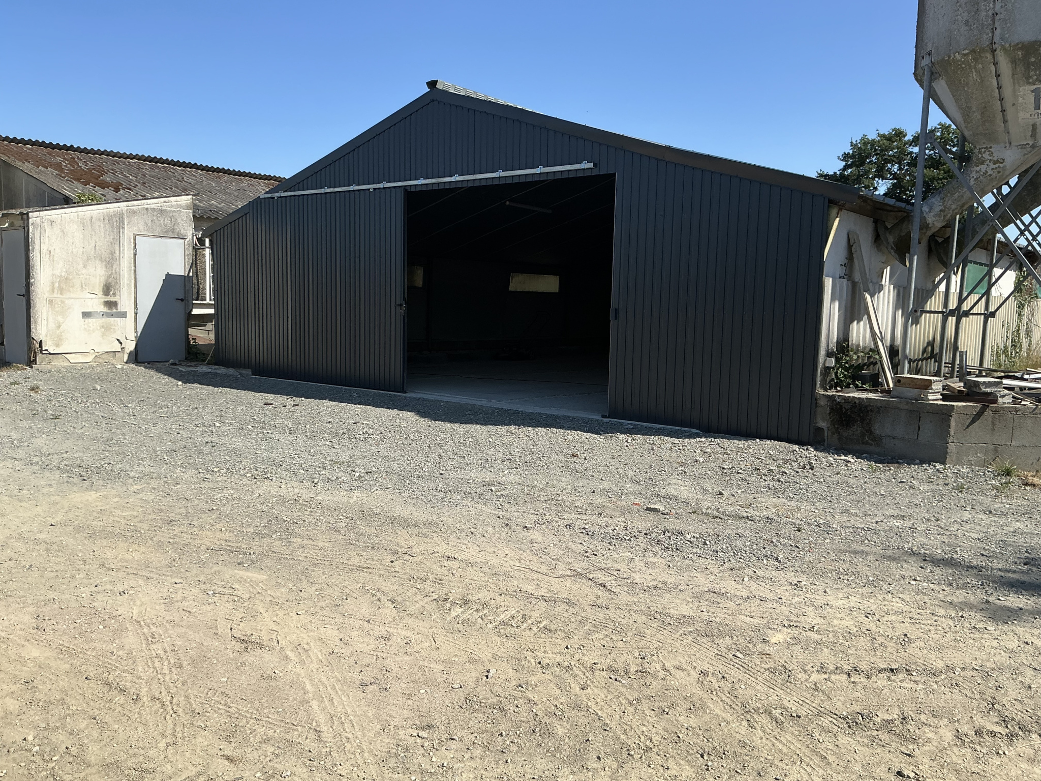 Bâtiment pour stockage à Montaigu-Vendée