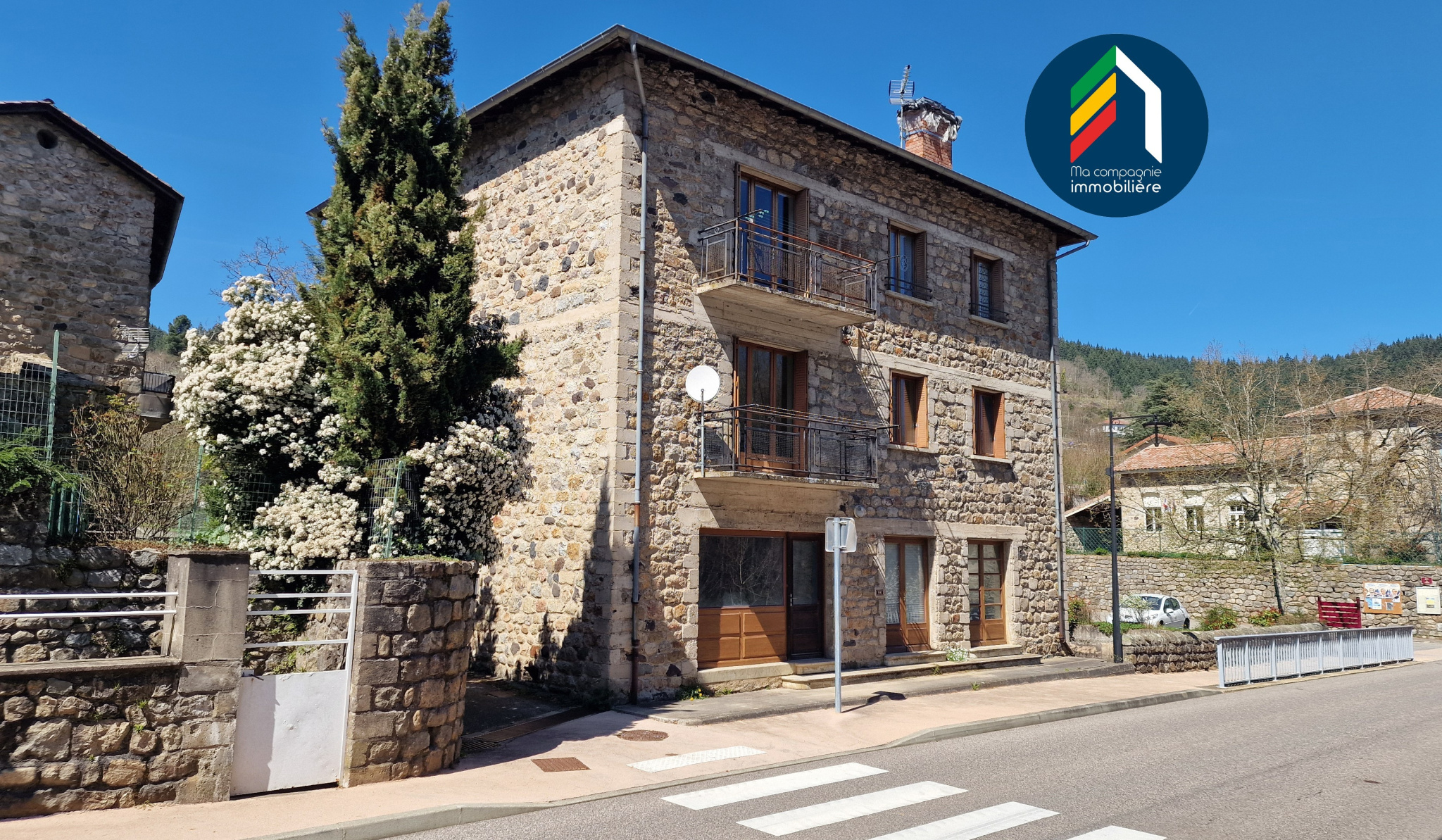 4 appartements 186m2