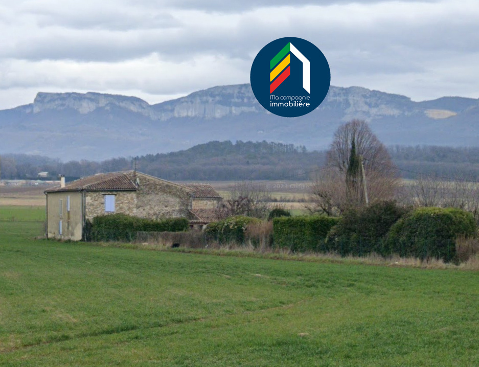 Terrain prêt à construire 700m2