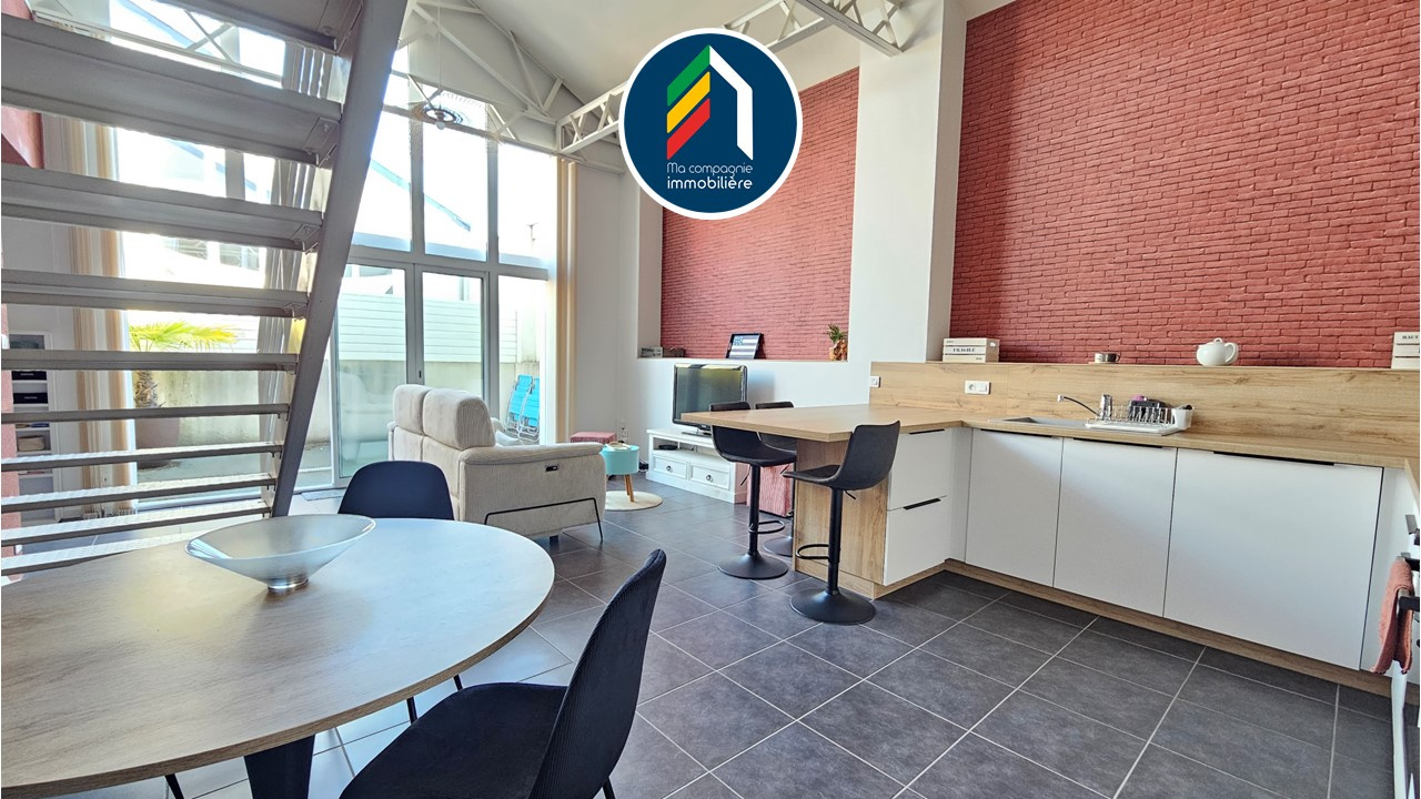 Maison esprit loft aux Herbiers à deux pas du coeur de ville